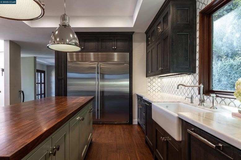 Interior, Kitchen, Pendant Lights, Stainless Steel Appliances, Wood Texture Flooring