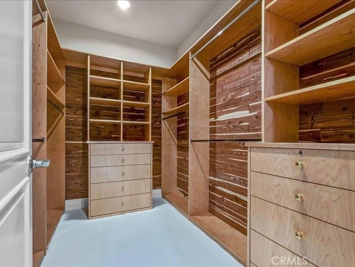 Interior, Recessed Lighting, Walk-in Closets