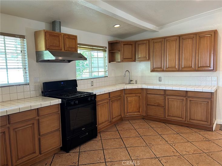 Interior, Kitchen, Recessed Lighting, Tile Countertops