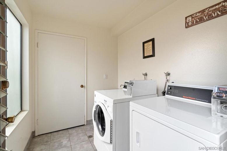 Interior, Washer