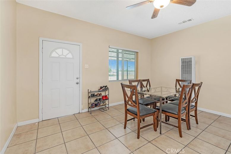 Dining room, Interior