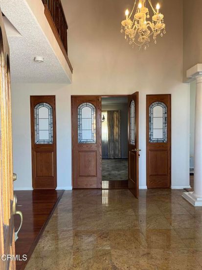 Chandelier, Interior, Wood Texture Flooring
