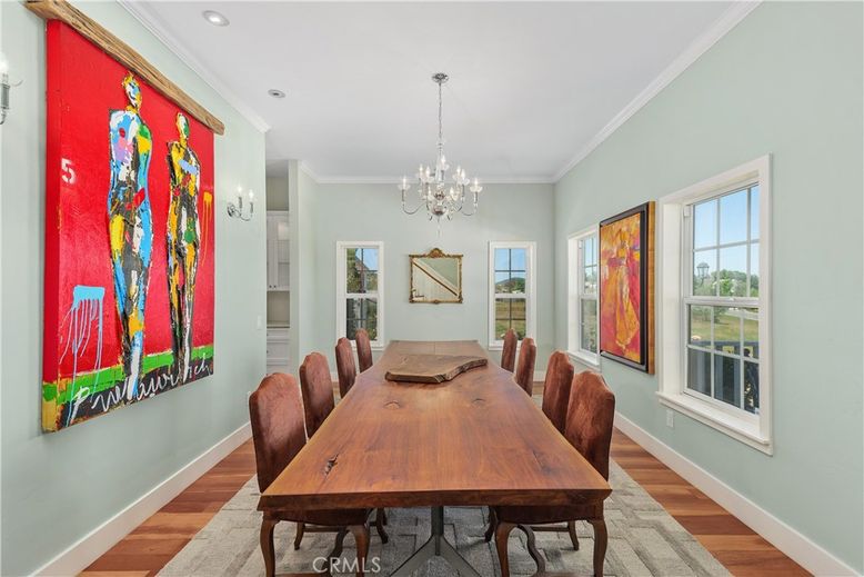 Chandelier, Dining room, Interior, Recessed Lighting, Wood Texture Flooring