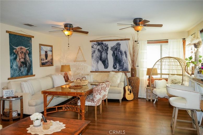 Dining room, Interior, Living room, Wood Texture Flooring