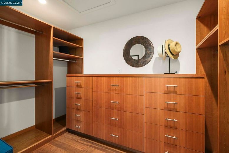 Interior, Recessed Lighting, Walk-in Closets, Wood Texture Flooring