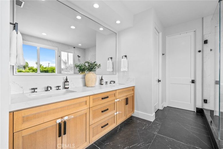 Bathroom, Dual Sink Vanities, Interior, Marble, Recessed Lighting