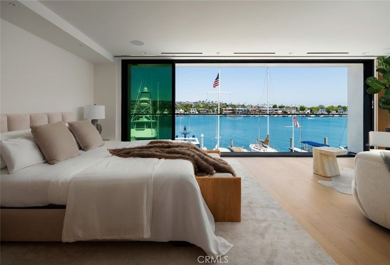 Bedroom, Interior, Water, Wood Texture Flooring