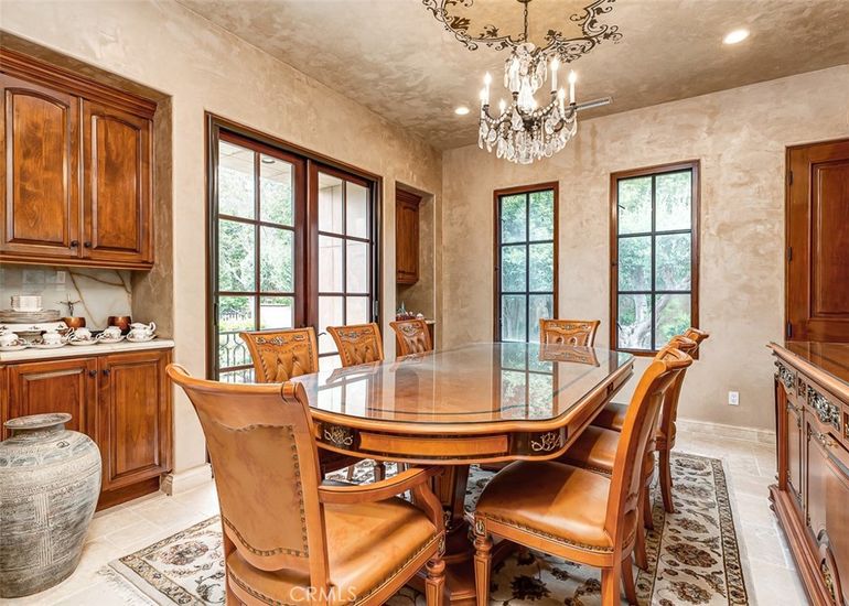 Chandelier, Dining room, Interior, Recessed Lighting