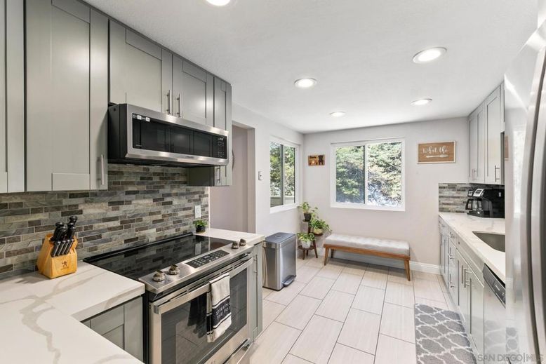 Interior, Kitchen, Recessed Lighting
