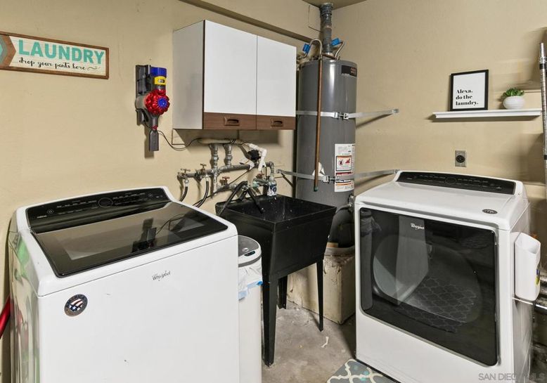 Interior, Washer