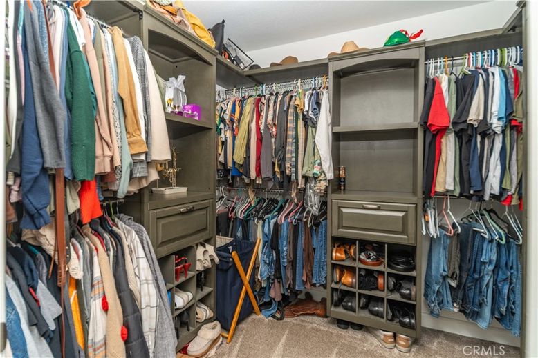 Interior, Walk-in Closets