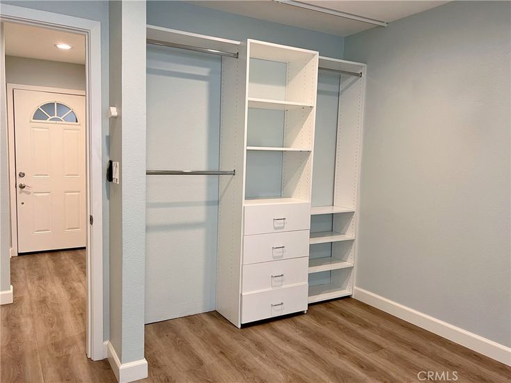 Interior, Recessed Lighting, Walk-in Closets, Wood Texture Flooring