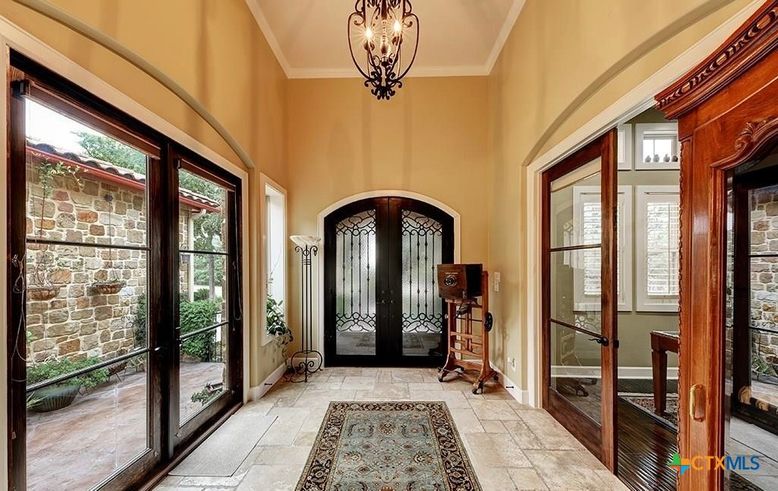 Chandelier, Interior, Pendant Lights