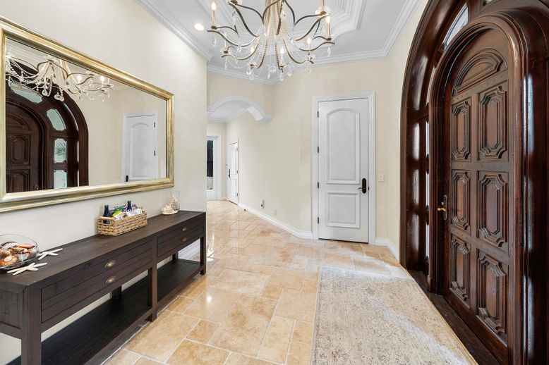Chandelier, Interior, Recessed Lighting