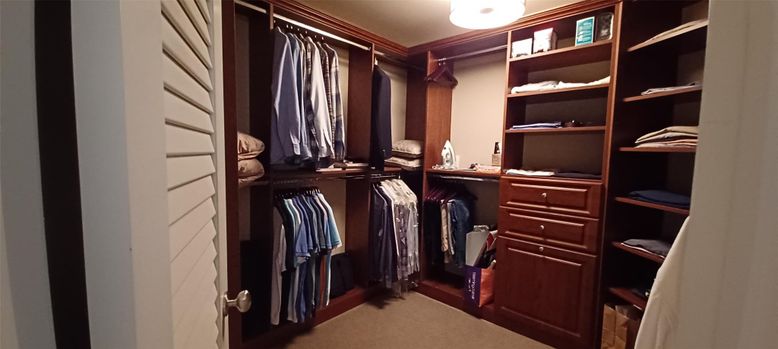 Interior, Walk-in Closets