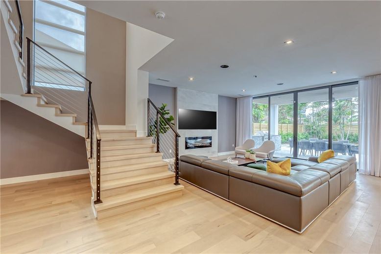 Interior, Living room, Recessed Lighting, Wood Texture Flooring
