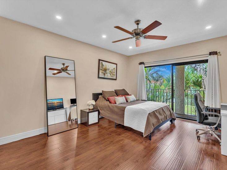 Bedroom, Home Office, Interior, Recessed Lighting, Wood Texture Flooring