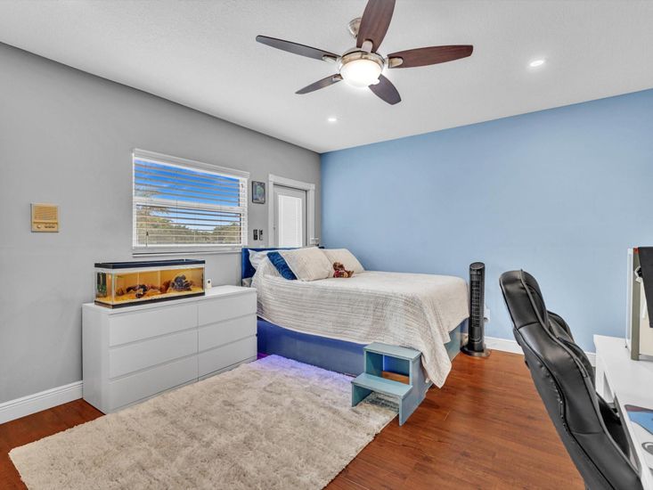 Bedroom, Interior, Recessed Lighting, Wood Texture Flooring