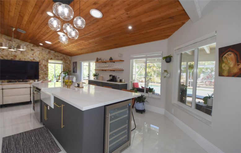 Interior, Kitchen, Pendant Lights, Recessed Lighting, Wooden Ceilings