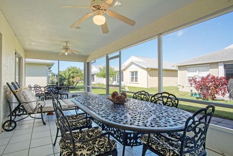Dining room, Interior, Sun Room