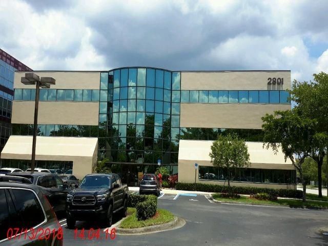 Exterior, Facade, Condo Building