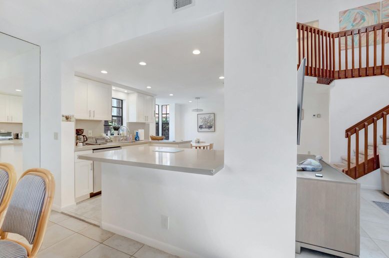 Interior, Kitchen, Pendant Lights, Recessed Lighting