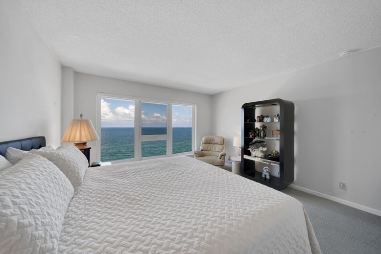 Bedroom, Interior, Water