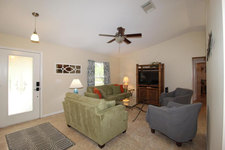 Interior, Living room, Pendant Lights