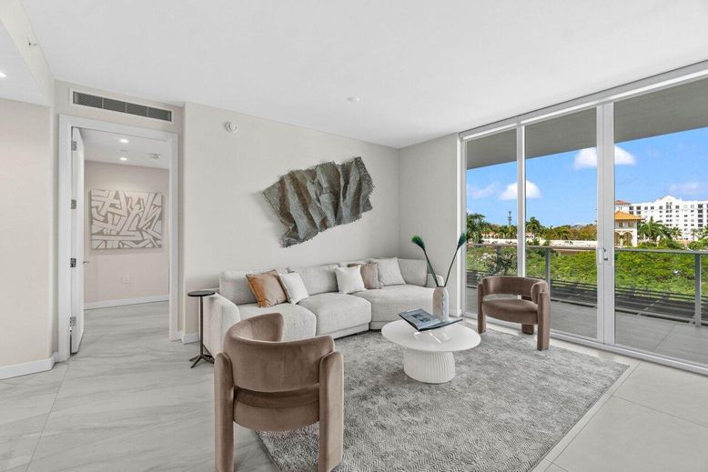 Interior, Living room, Marble, Recessed Lighting
