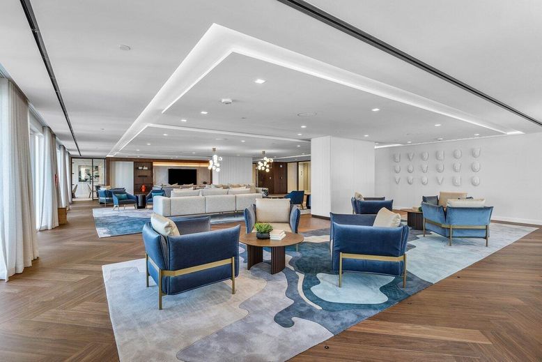 Interior, Living room, Pendant Lights, Recessed Lighting, Wood Texture Flooring