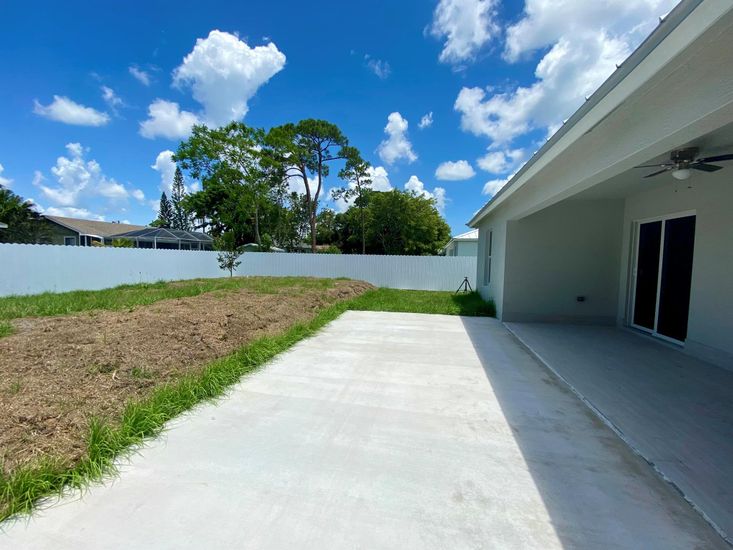 Backyard, Exterior