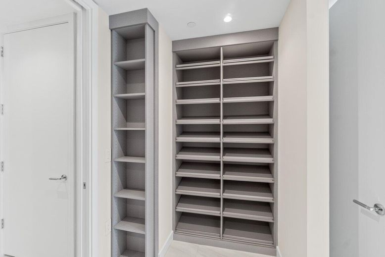 Interior, Recessed Lighting, Walk-in Closets