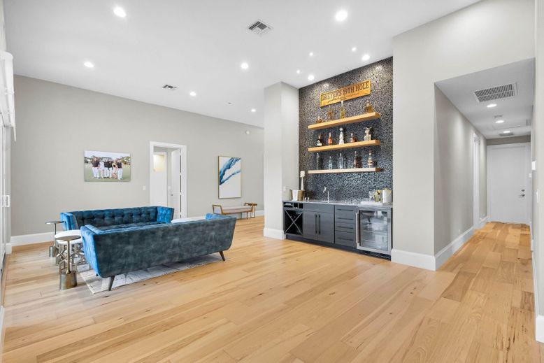 Interior, Living room, Recessed Lighting, Wine Storage, Wood Texture Flooring