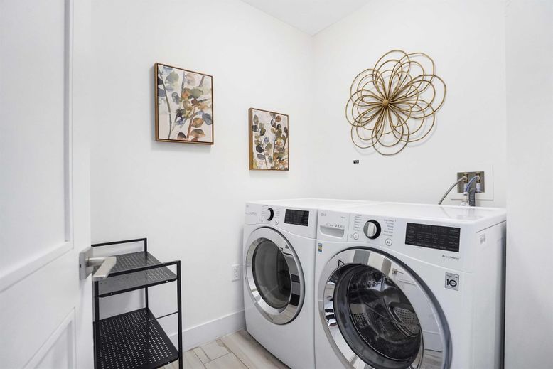 Interior, Washer, Wood Texture Flooring