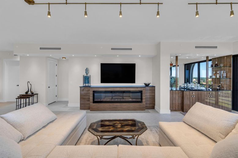 Fireplace, Interior, Living room, Recessed Lighting