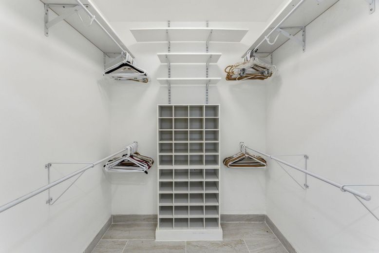 Interior, Walk-in Closets