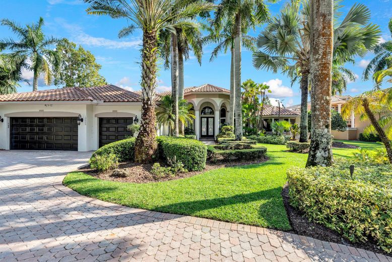 Attached, Backyard, Exterior, Facade, Mediterranean