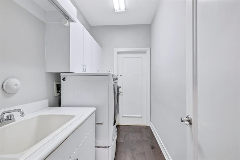 Bathroom, Interior, Washer, Wood Texture Flooring