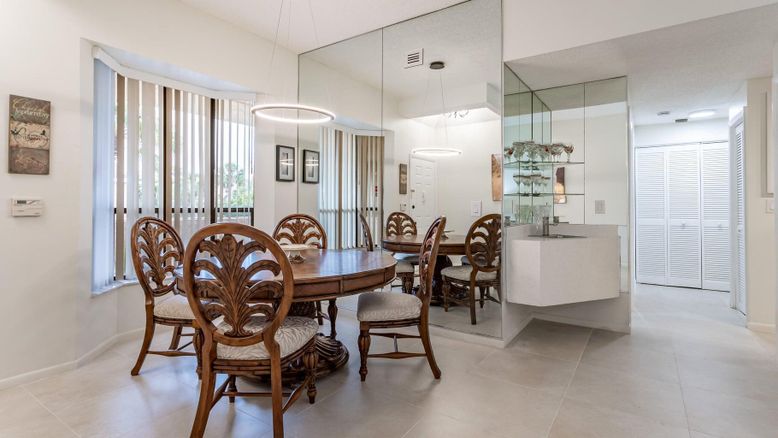 Dining room, Interior, Pendant Lights
