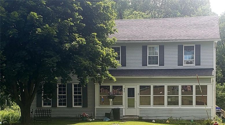 Exterior, Facade, American Foursquare