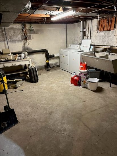 Interior, Stone Walls, Washer