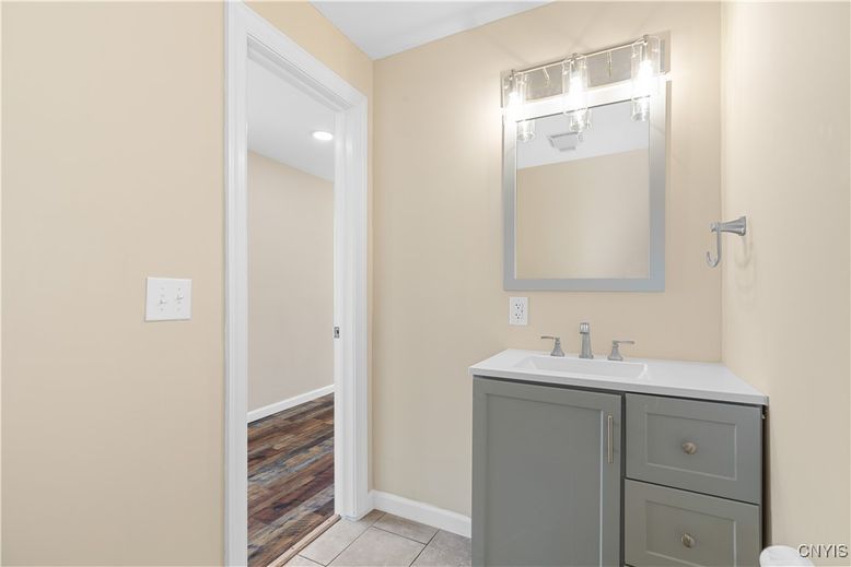 Bathroom, Interior, Recessed Lighting, Wood Texture Flooring