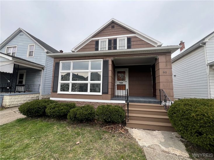 Exterior, Facade, American Craftsman