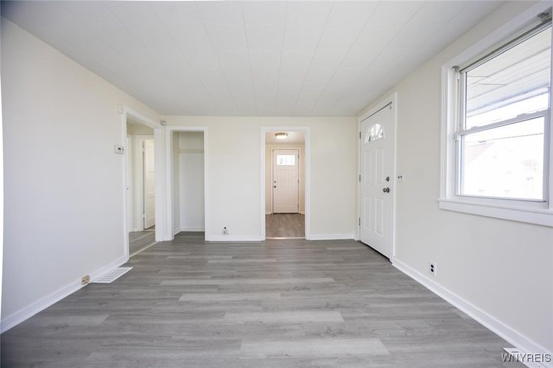 Empty room, Interior, Wood Texture Flooring