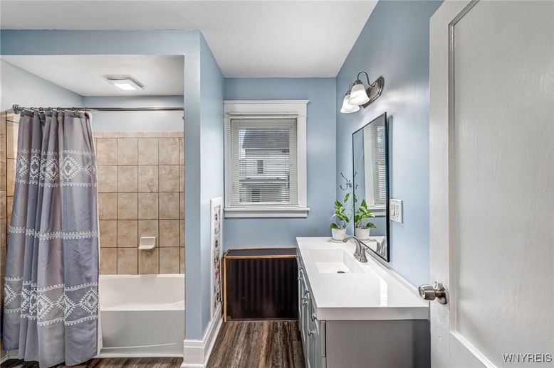 Bathroom, Interior, Wood Texture Flooring
