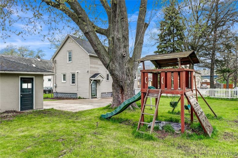 Backyard, Exterior, Playground