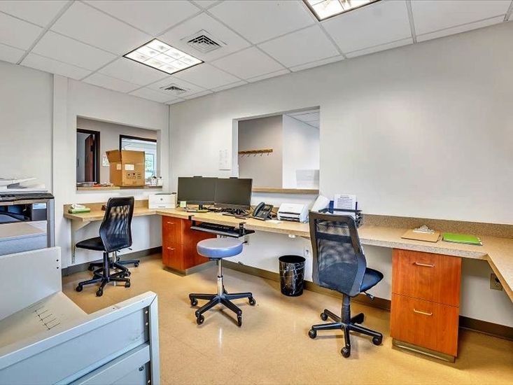 Home Office, Interior