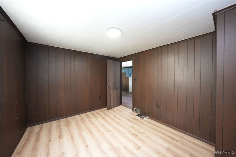 Empty room, Interior, Wood Texture Flooring, Wooden Walls