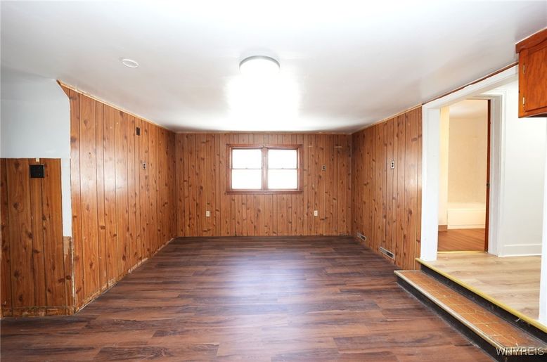 Empty room, Interior, Wood Texture Flooring, Wooden Walls