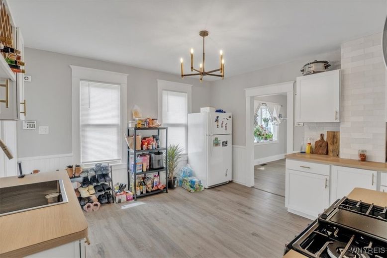 Interior, Kitchen, Pendant Lights, Wood Texture Flooring